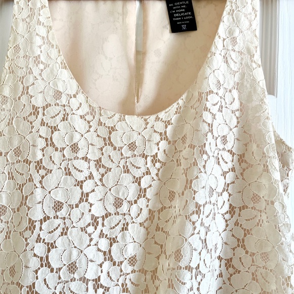 Aritzia Talula Betty Lace Tank - Picture 2 of 4